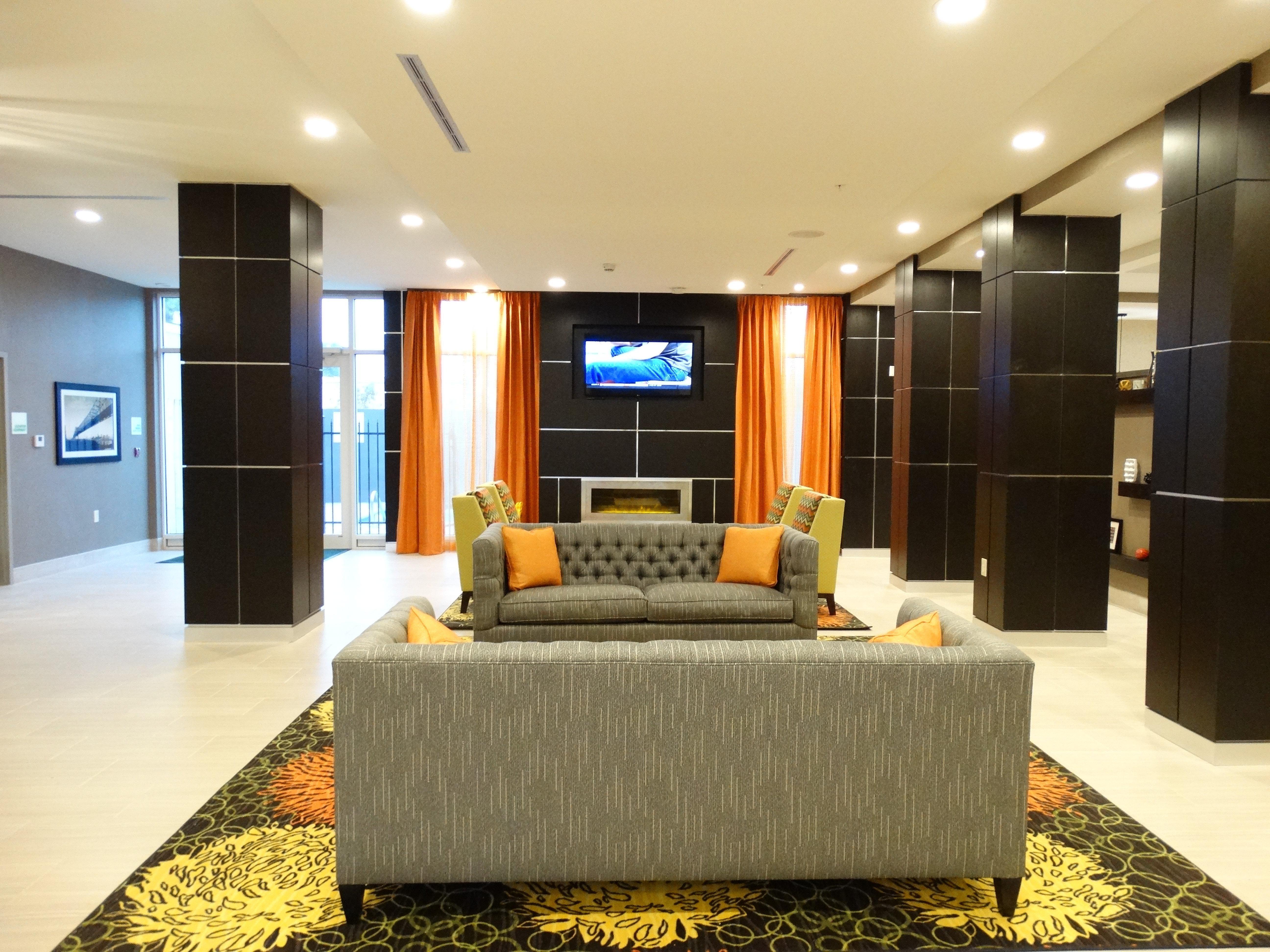 Holiday Inn Covington By Ihg Exteriör bild